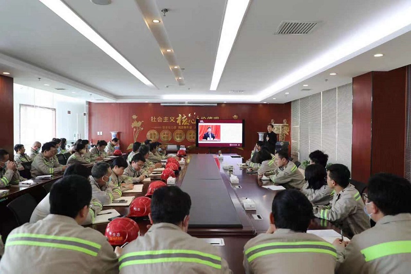 生态水泥公司：党史学习教育从“深度”“维度”“厚度”往实里走