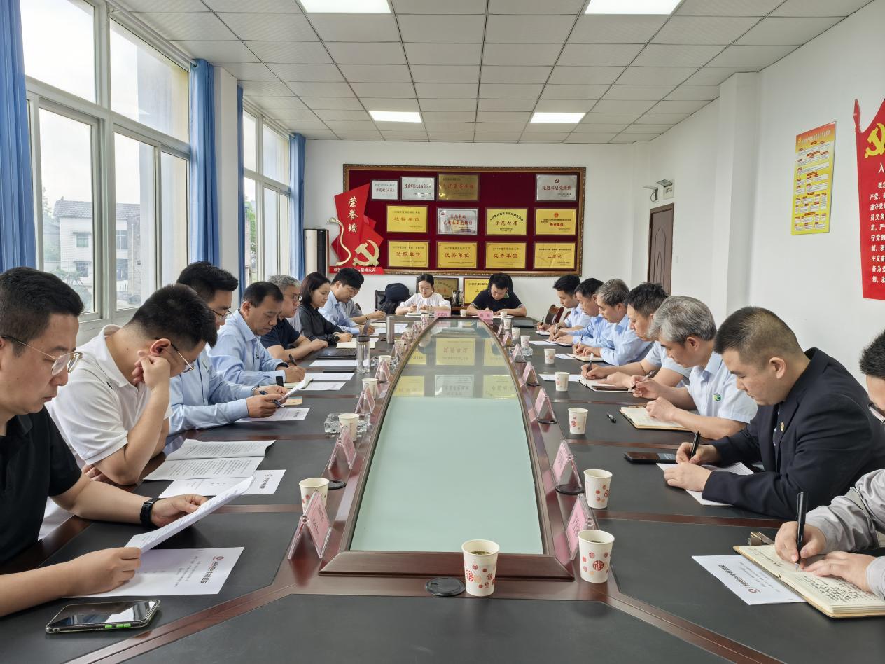 陕煤集团基本建设管理部一行到陕渝建材公司开展重点建设项目大检查