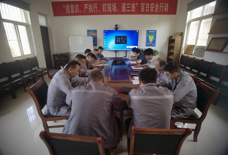 陕煤新材公司开展安全生产月法律法规知识考试